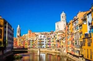 discover weed in Girona