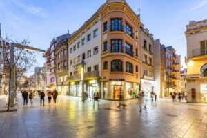 discover weed in Granollers