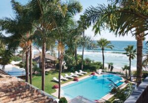 discover weed in Marbella