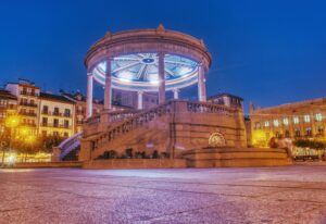 discover weed in Pamplona