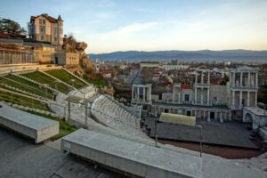 discover weed in Plovdiv